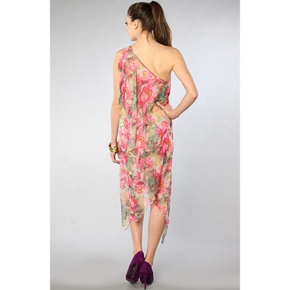 Unif Slant Drape Dress - Picture 4 of 8